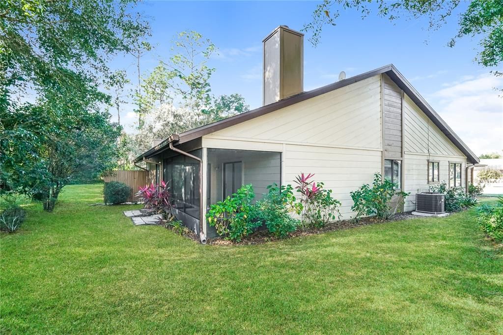 For Sale: $279,900 (3 beds, 2 baths, 1596 Square Feet)