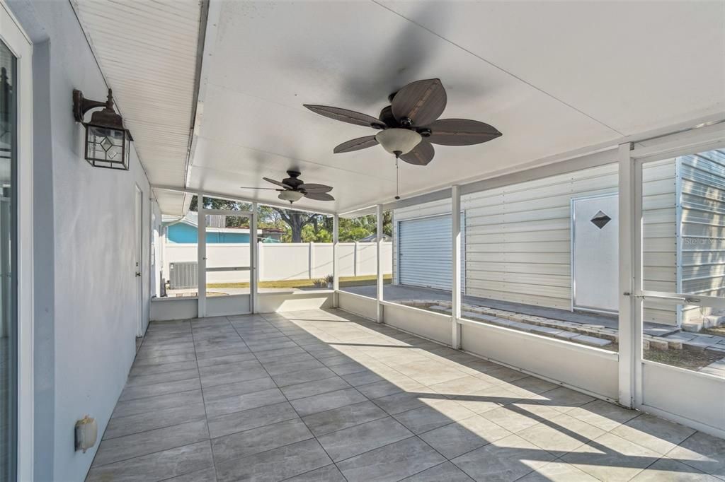 For Sale: $575,000 (3 beds, 2 baths, 1485 Square Feet)