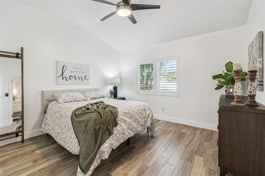 For Sale: $575,000 (3 beds, 2 baths, 1485 Square Feet)