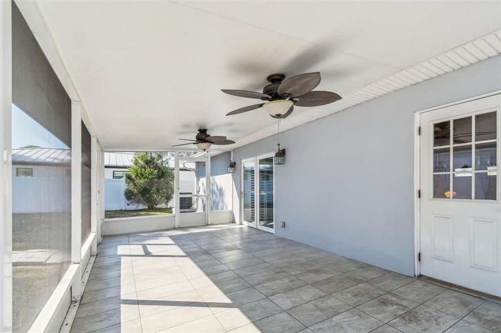 For Sale: $575,000 (3 beds, 2 baths, 1485 Square Feet)