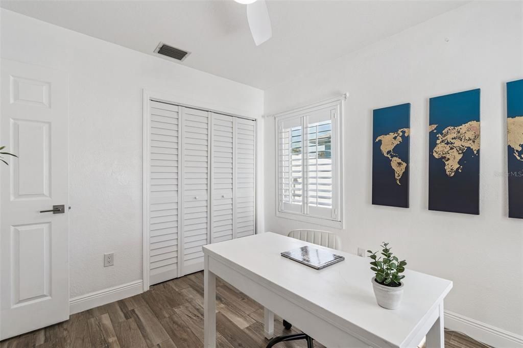 For Sale: $575,000 (3 beds, 2 baths, 1485 Square Feet)