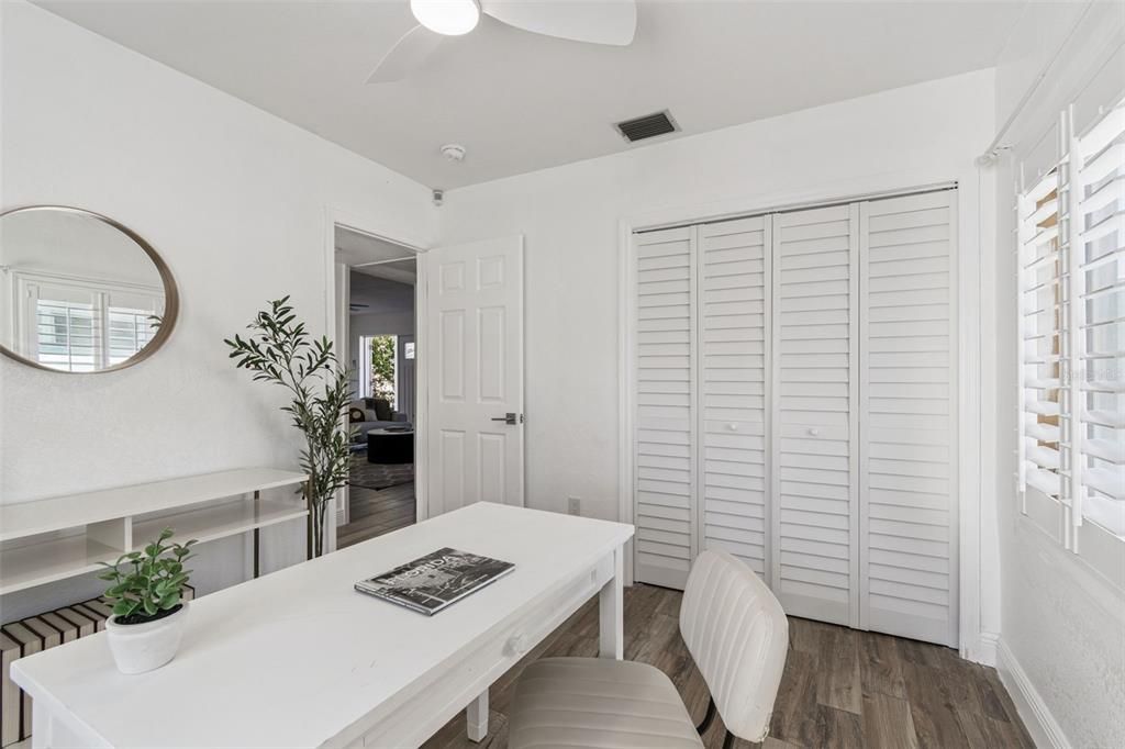 For Sale: $575,000 (3 beds, 2 baths, 1485 Square Feet)