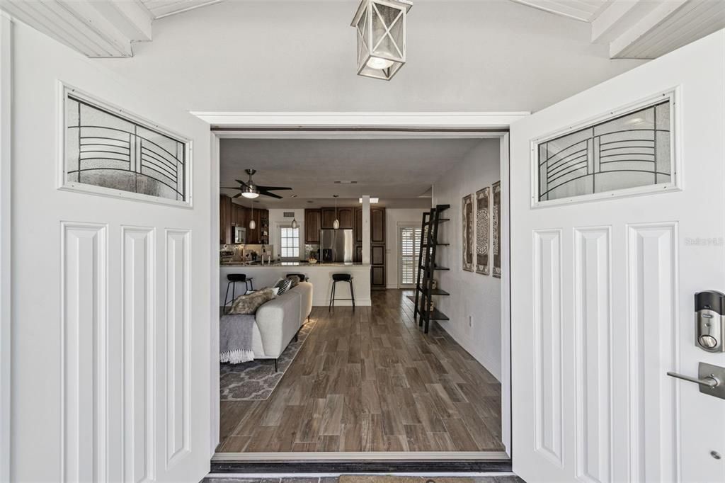 For Sale: $575,000 (3 beds, 2 baths, 1485 Square Feet)