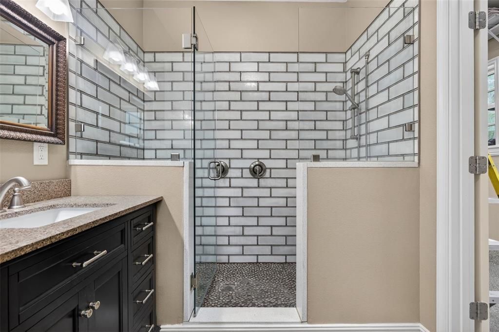 For Sale: $1,495,000 (6 beds, 4 baths, 2255 Square Feet)