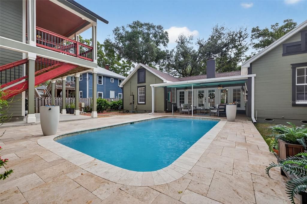 For Sale: $1,495,000 (6 beds, 4 baths, 2255 Square Feet)