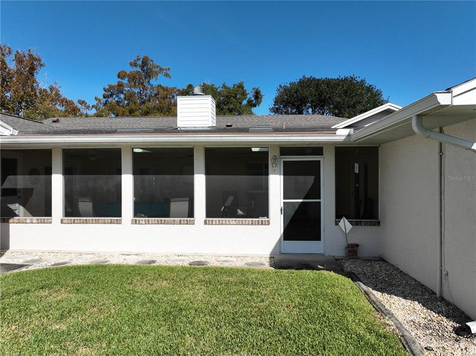 待售: $549,000 (4 贝兹, 3 浴室, 2075 平方英尺)