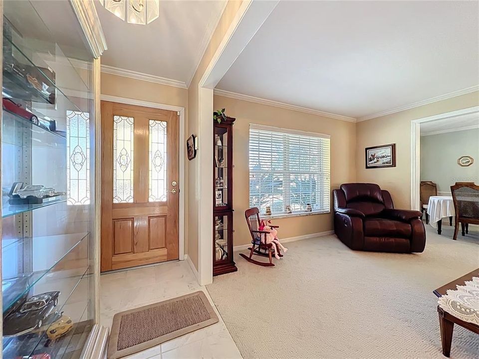 待售: $549,000 (4 贝兹, 3 浴室, 2075 平方英尺)