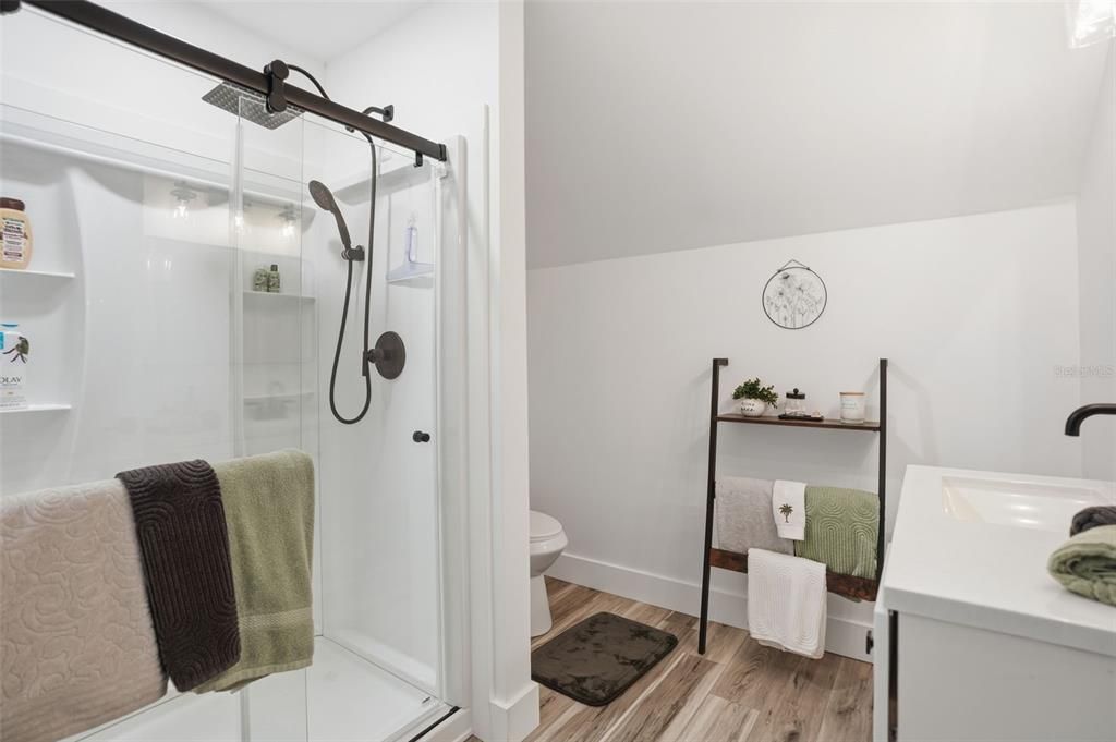 待售: $799,900 (4 贝兹, 3 浴室, 2308 平方英尺)