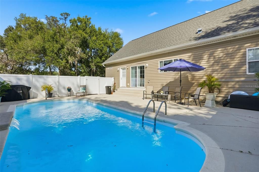 待售: $799,900 (4 贝兹, 3 浴室, 2308 平方英尺)