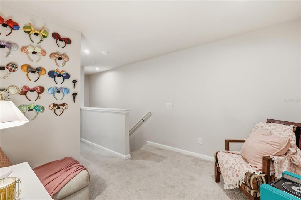 For Sale: $375,000 (3 beds, 2 baths, 1866 Square Feet)