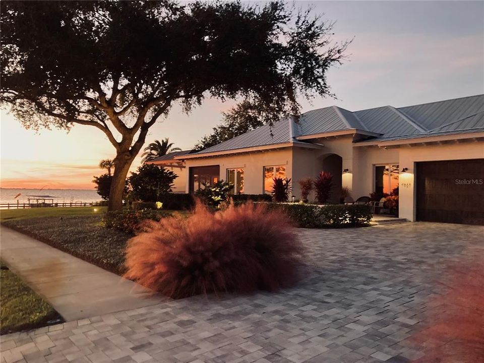 待售: $3,500,000 (4 贝兹, 4 浴室, 3027 平方英尺)