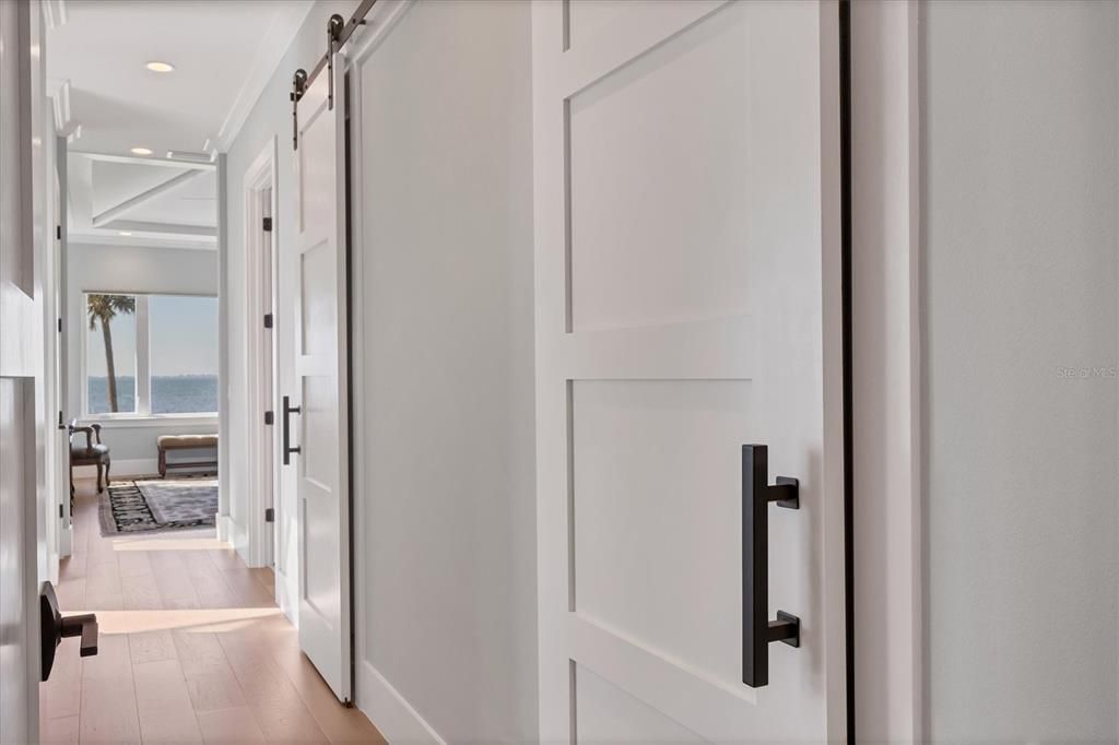 待售: $3,500,000 (4 贝兹, 4 浴室, 3027 平方英尺)