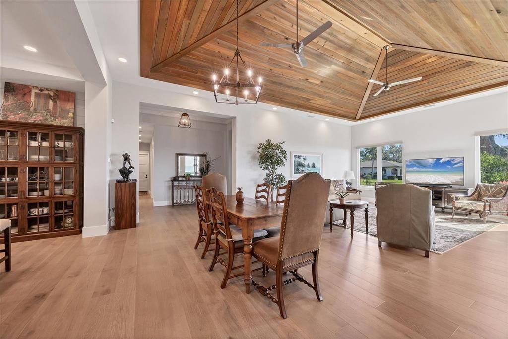 待售: $3,500,000 (4 贝兹, 4 浴室, 3027 平方英尺)