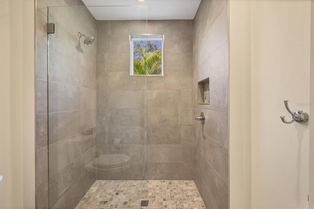 待售: $3,500,000 (4 贝兹, 4 浴室, 3027 平方英尺)