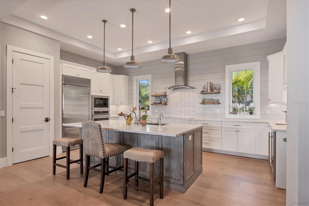 待售: $3,500,000 (4 贝兹, 4 浴室, 3027 平方英尺)