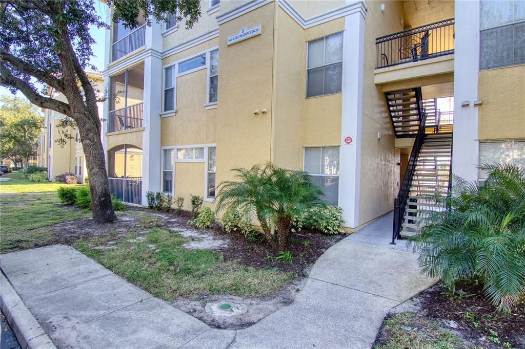 For Rent: $1,550 (2 beds, 2 baths, 1111 Square Feet)