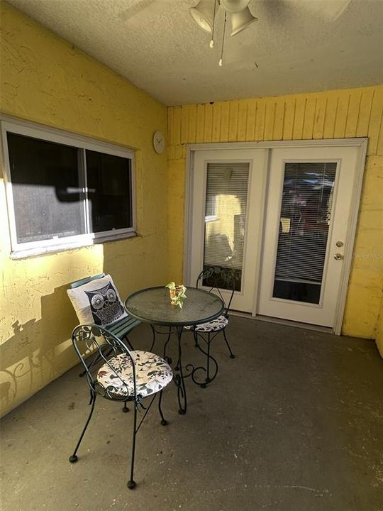 En Venta: $290,000 (4 camas, 2 baños, 1744 Pies cuadrados)