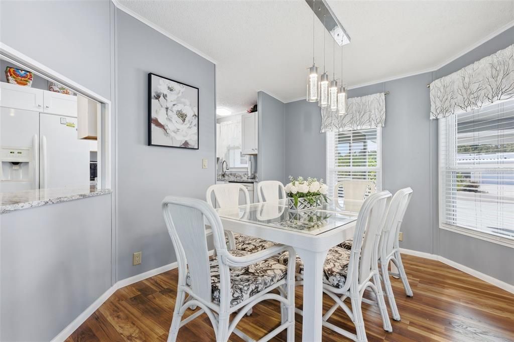 En Venta: $229,000 (2 camas, 2 baños, 1248 Pies cuadrados)