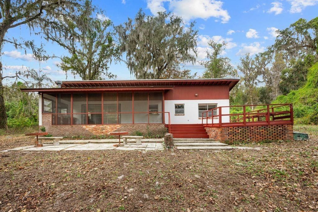 待售: $375,000 (2 贝兹, 1 浴室, 959 平方英尺)