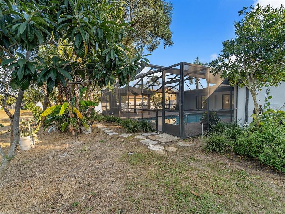 合同活跃: $535,000 (4 贝兹, 2 浴室, 2171 平方英尺)