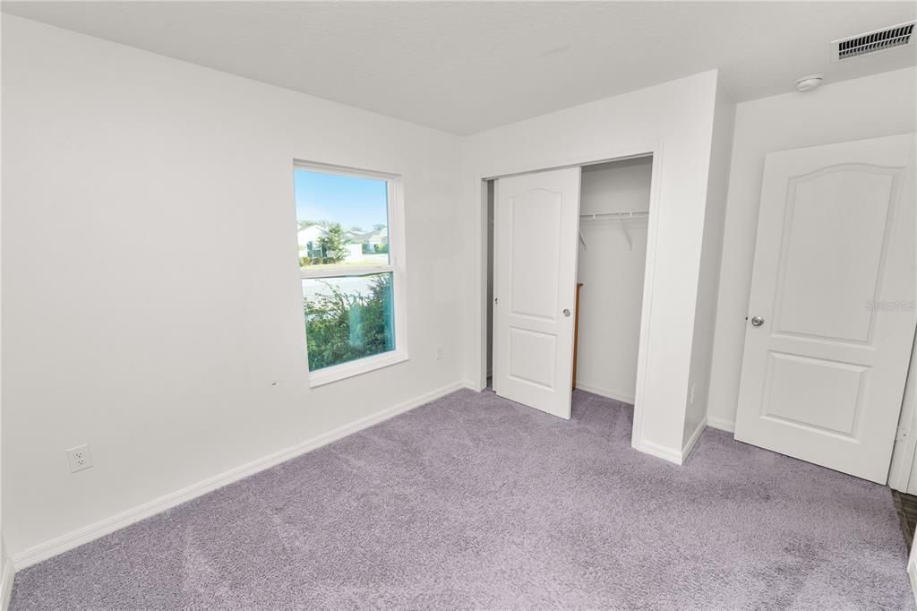 En Venta: $320,000 (4 camas, 2 baños, 1707 Pies cuadrados)