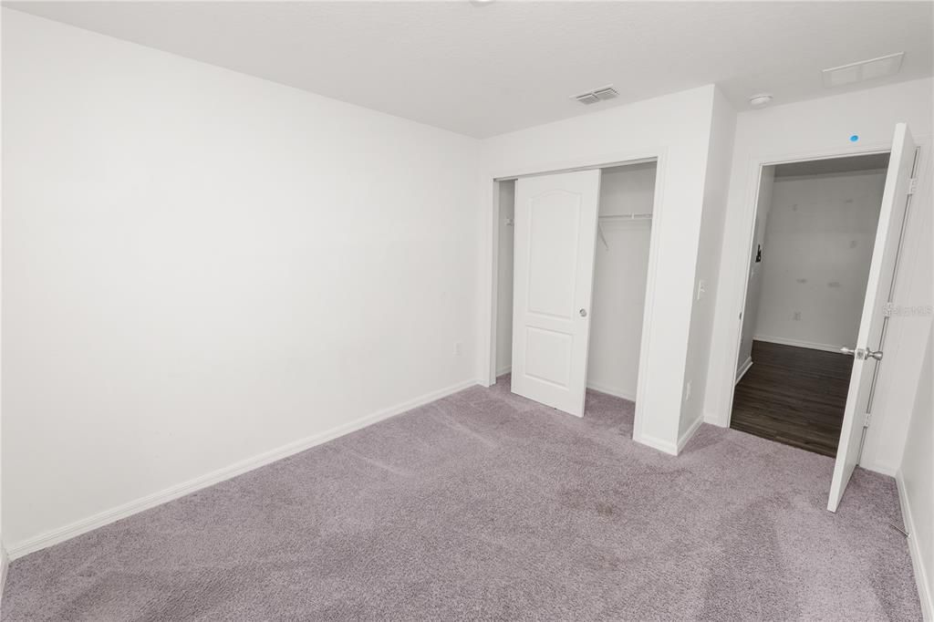 En Venta: $320,000 (4 camas, 2 baños, 1707 Pies cuadrados)