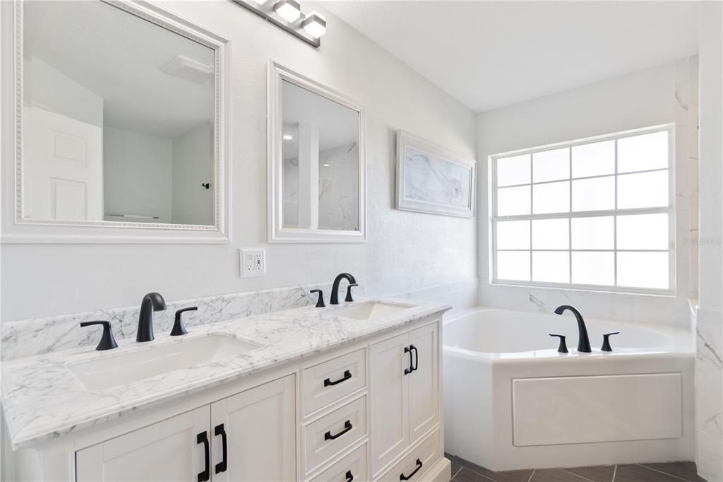 待售: $999,500 (5 贝兹, 3 浴室, 2714 平方英尺)