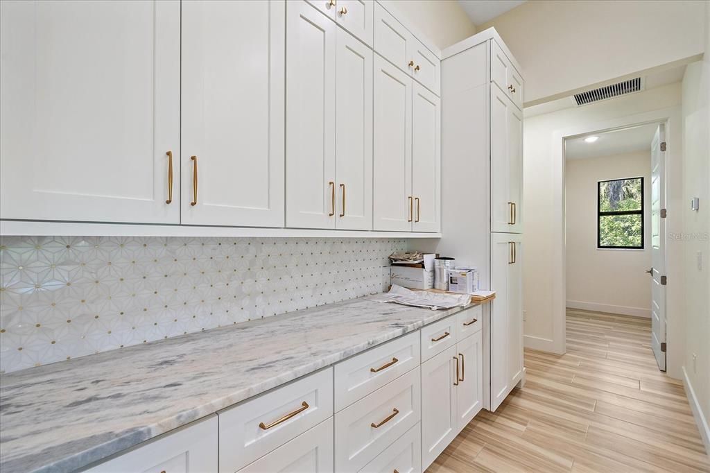 En Venta: $539,900 (3 camas, 2 baños, 1928 Pies cuadrados)