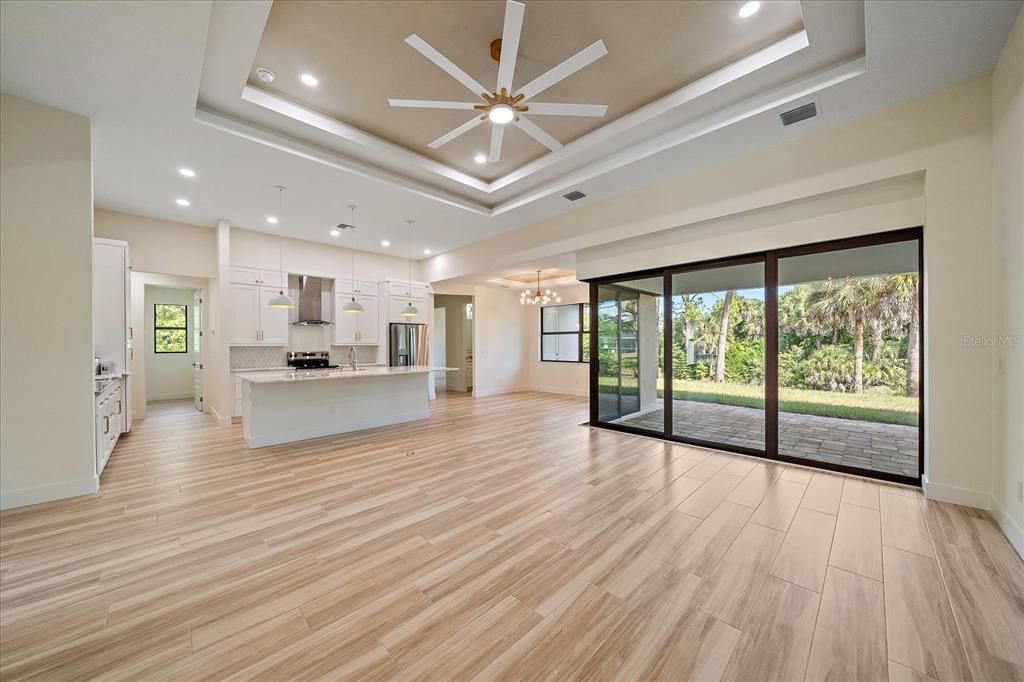 En Venta: $539,900 (3 camas, 2 baños, 1928 Pies cuadrados)