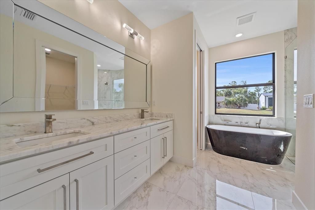 En Venta: $539,900 (3 camas, 2 baños, 1928 Pies cuadrados)