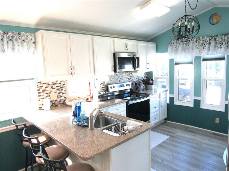 На продажу: $140,000 (1 спален, 1 ванн, 640 Квадратных фут)