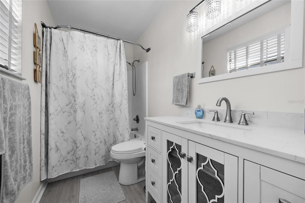 For Sale: $340,000 (3 beds, 2 baths, 2304 Square Feet)