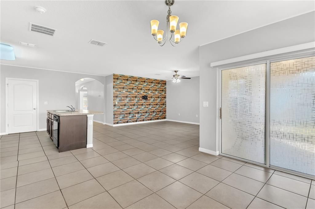 For Sale: $287,000 (3 beds, 2 baths, 1769 Square Feet)