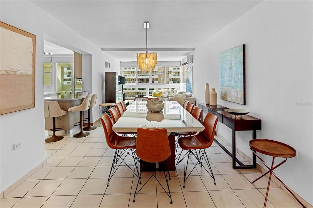 For Rent: $4,900 (3 beds, 2 baths, 1800 Square Feet)