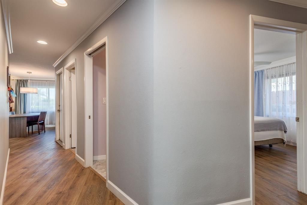 For Sale: $724,900 (4 beds, 2 baths, 2239 Square Feet)