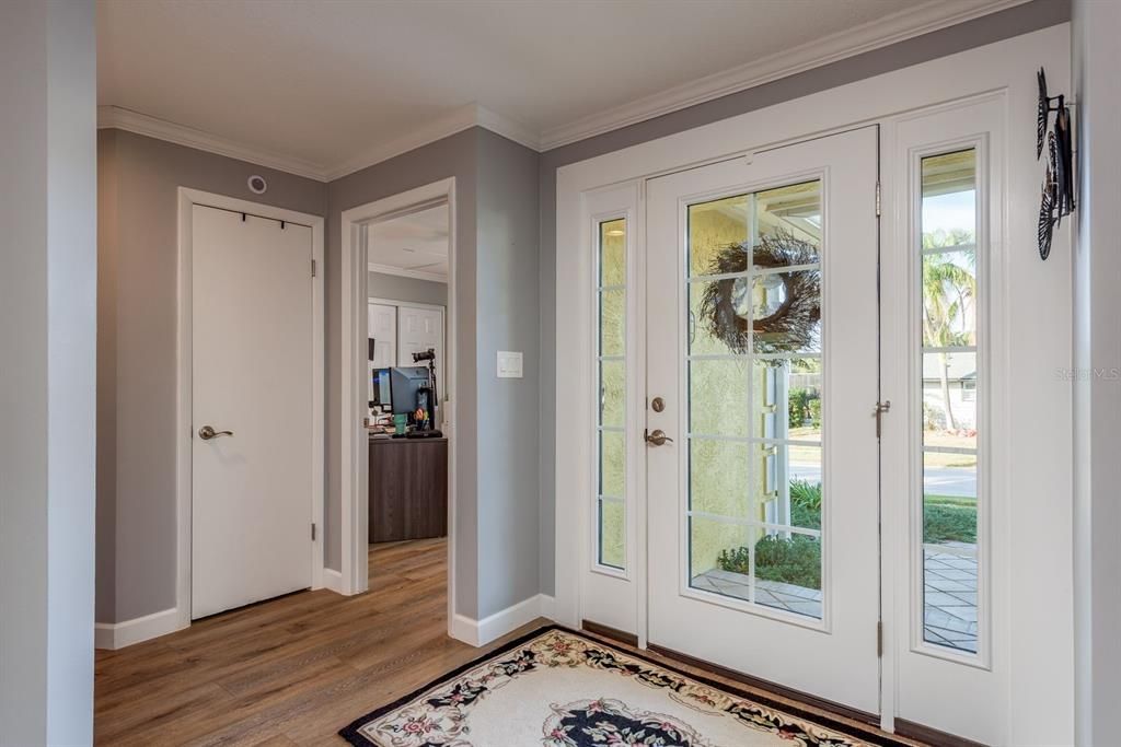 For Sale: $724,900 (4 beds, 2 baths, 2239 Square Feet)