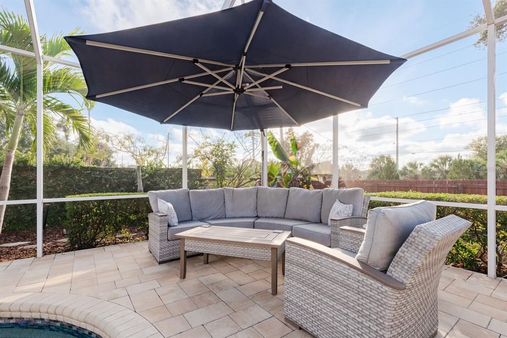 For Sale: $724,900 (4 beds, 2 baths, 2239 Square Feet)