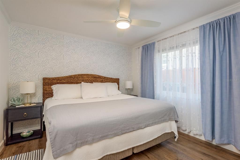 For Sale: $724,900 (4 beds, 2 baths, 2239 Square Feet)