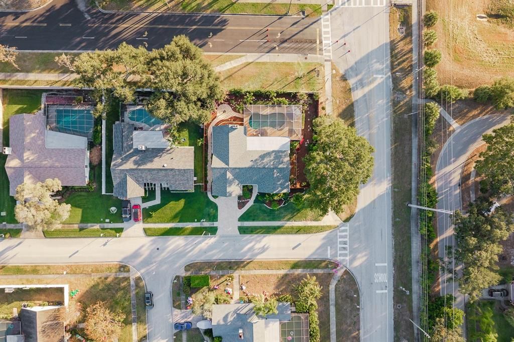 For Sale: $724,900 (4 beds, 2 baths, 2239 Square Feet)