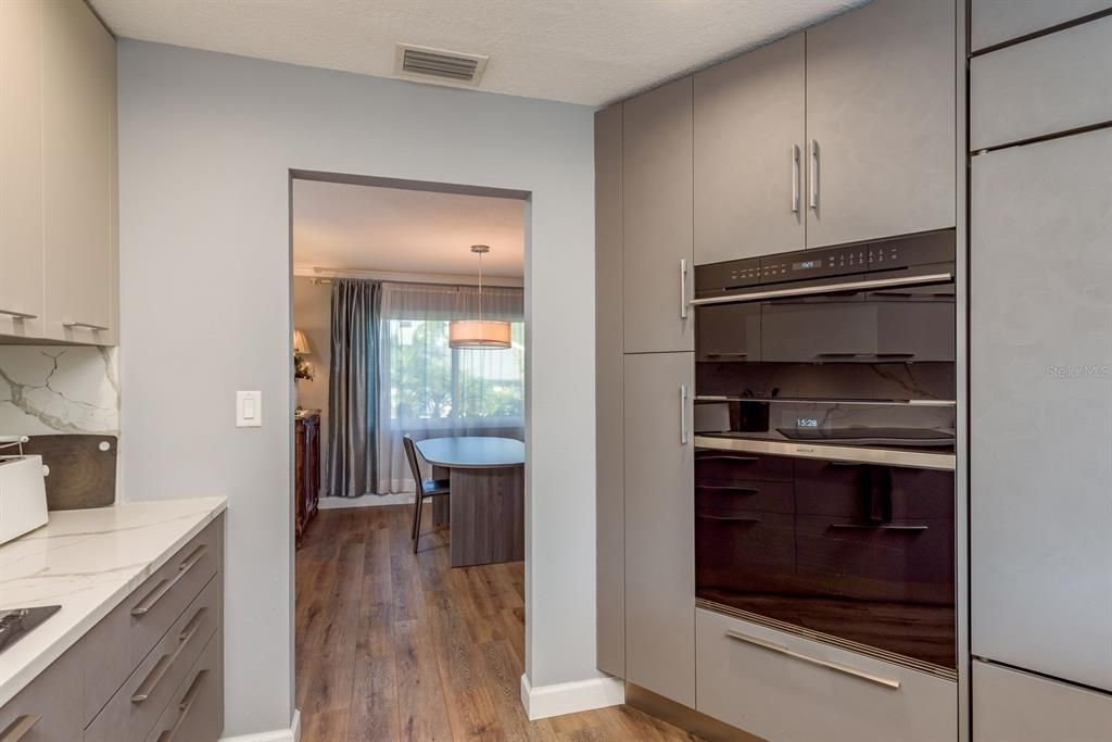 For Sale: $724,900 (4 beds, 2 baths, 2239 Square Feet)