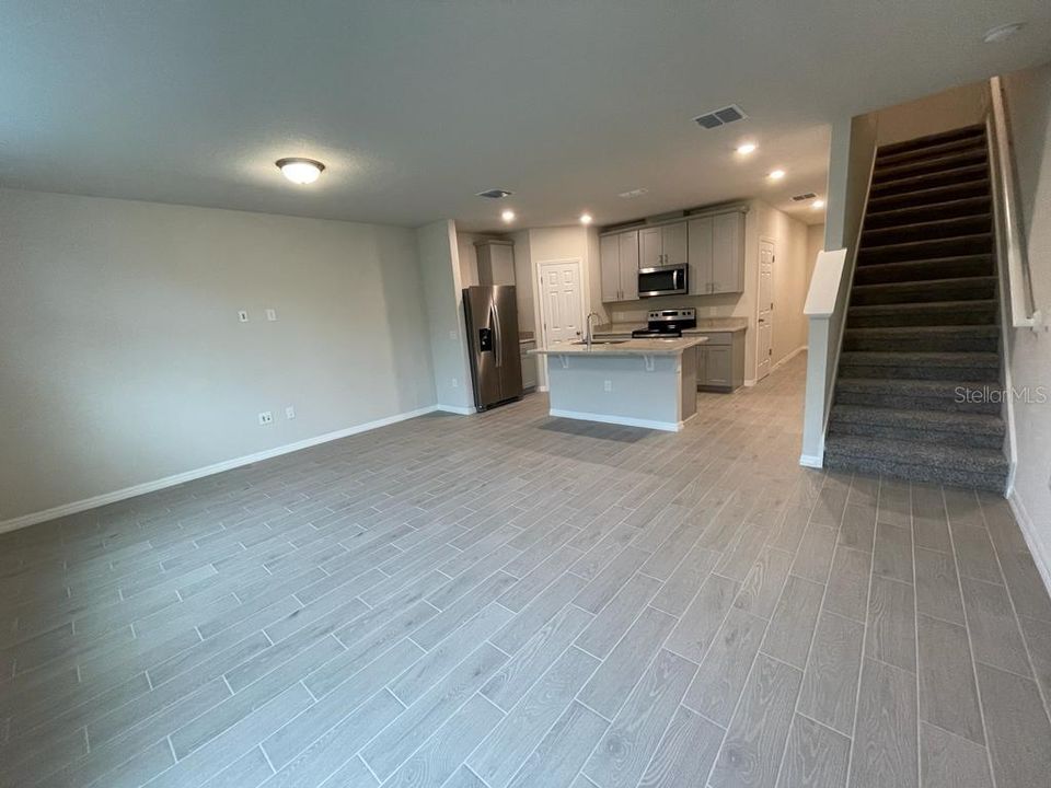 В аренду: $1,900 (3 спален, 2 ванн, 1485 Квадратных фут)