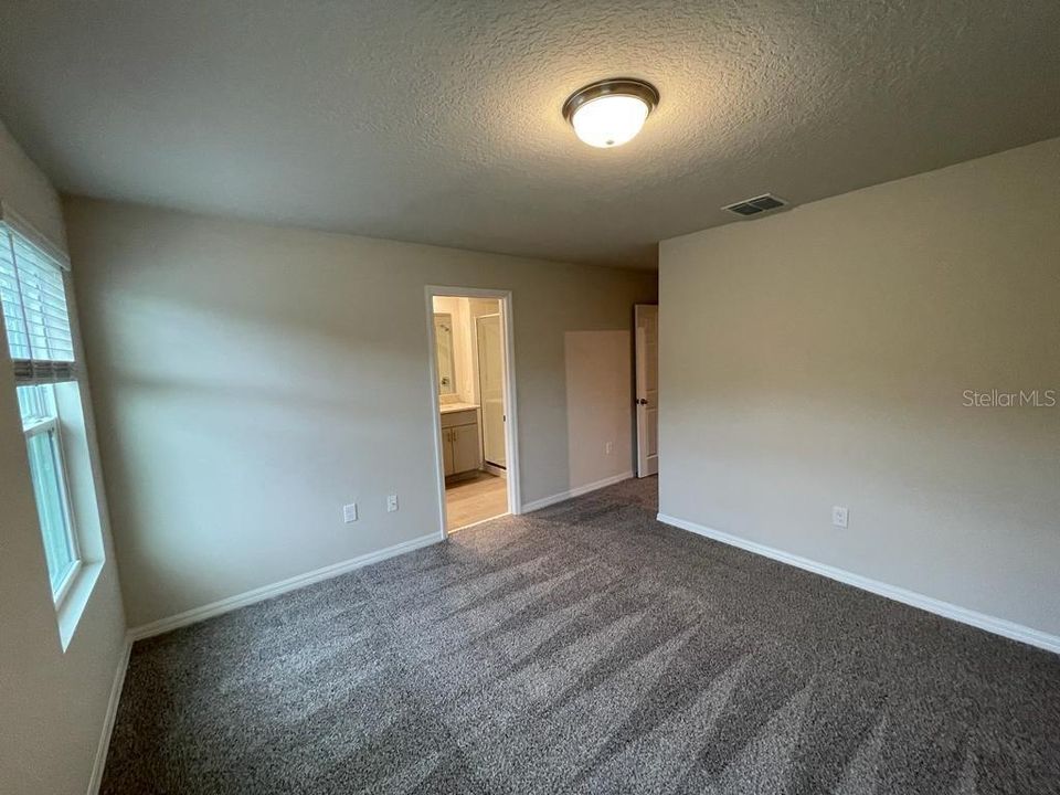 В аренду: $1,900 (3 спален, 2 ванн, 1485 Квадратных фут)