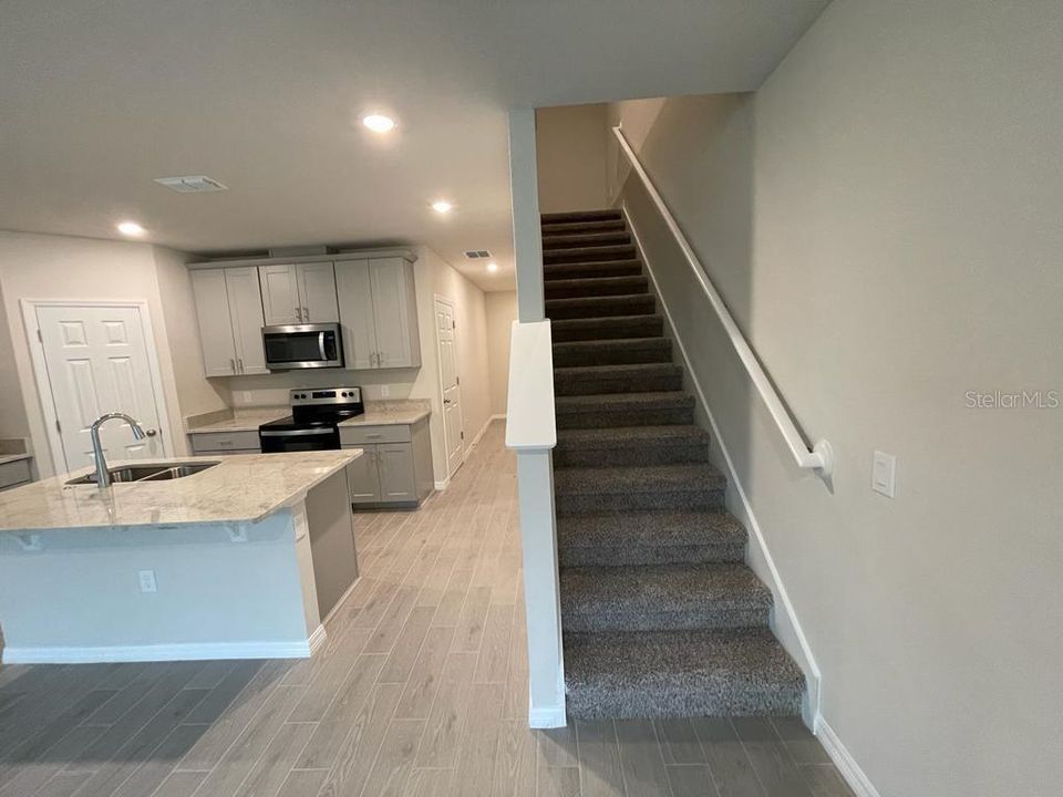 В аренду: $1,900 (3 спален, 2 ванн, 1485 Квадратных фут)