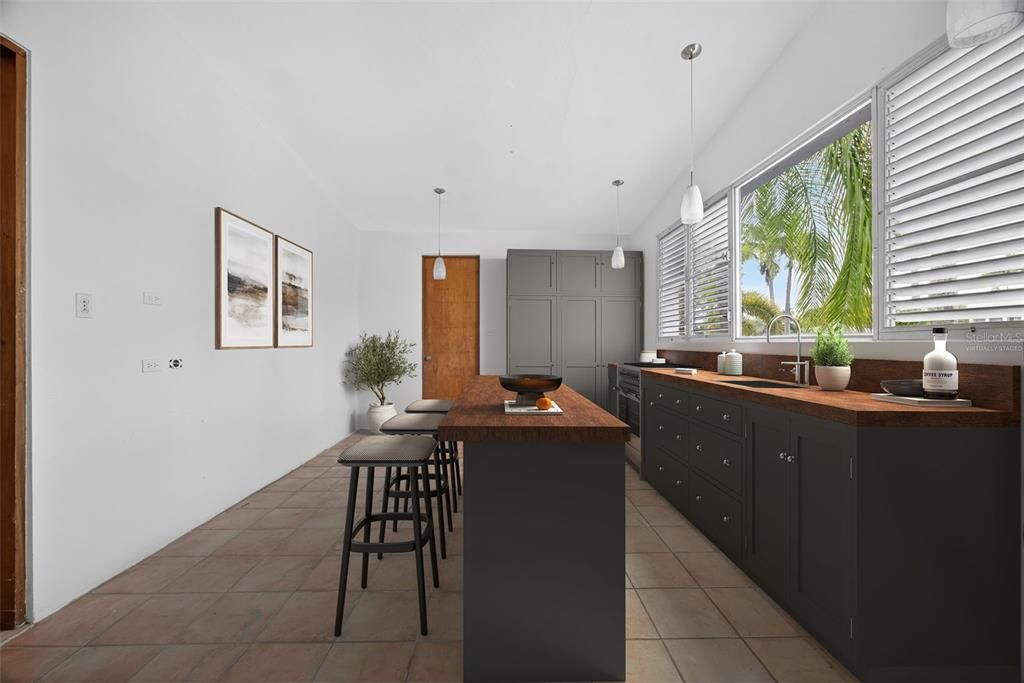 En Venta: $1,495,000 (6 camas, 4 baños, 2800 Pies cuadrados)