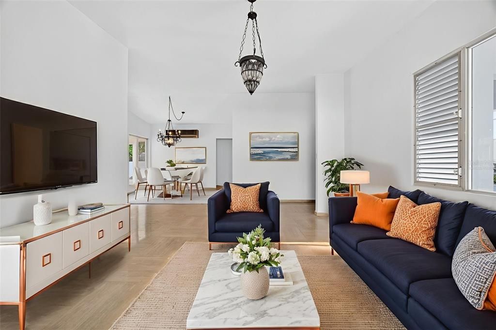 En Venta: $1,495,000 (6 camas, 4 baños, 2800 Pies cuadrados)