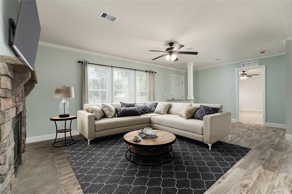 待售: $349,900 (3 贝兹, 2 浴室, 1624 平方英尺)