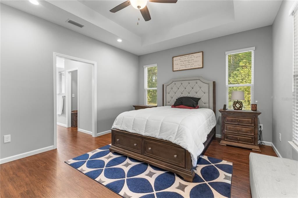 For Sale: $489,900 (3 beds, 3 baths, 1996 Square Feet)