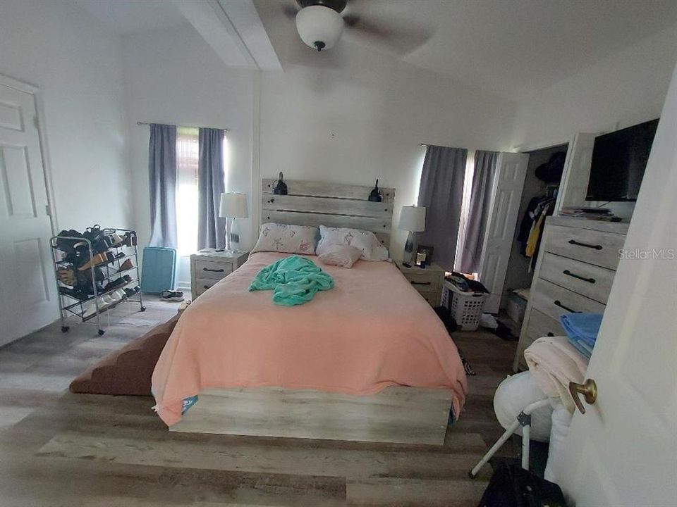 For Rent: $1,900 (2 beds, 2 baths, 1062 Square Feet)