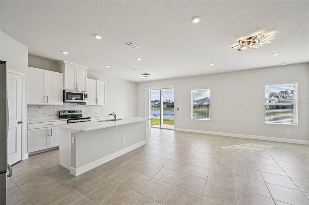 For Sale: $399,888 (4 beds, 2 baths, 1808 Square Feet)