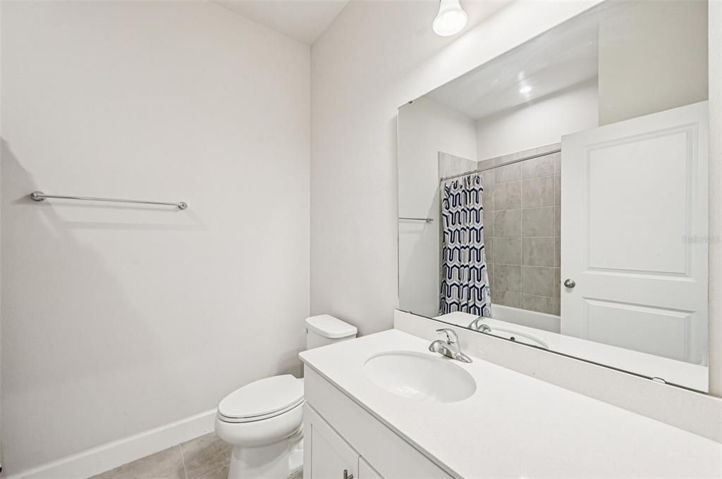 For Sale: $399,888 (4 beds, 2 baths, 1808 Square Feet)